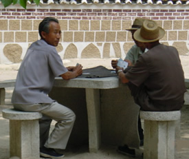 Koryo Museum - old men and cards